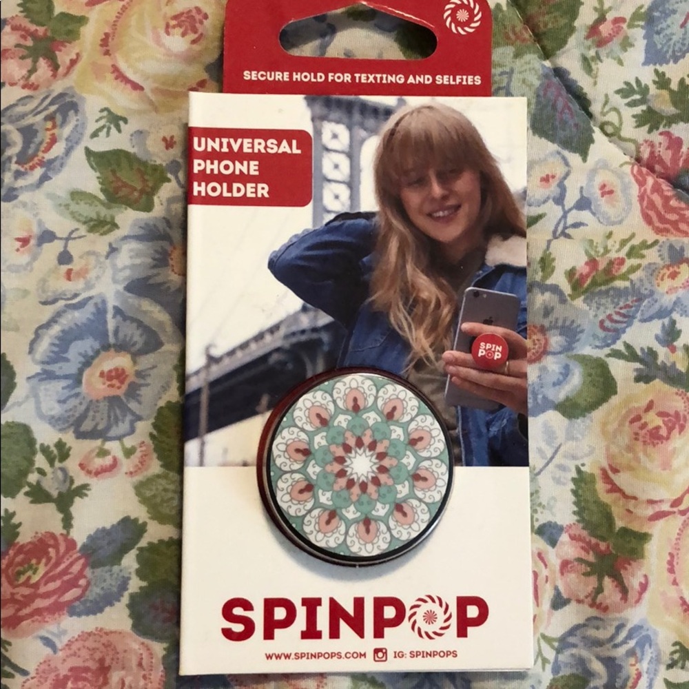 Spin Pop cell phone holder